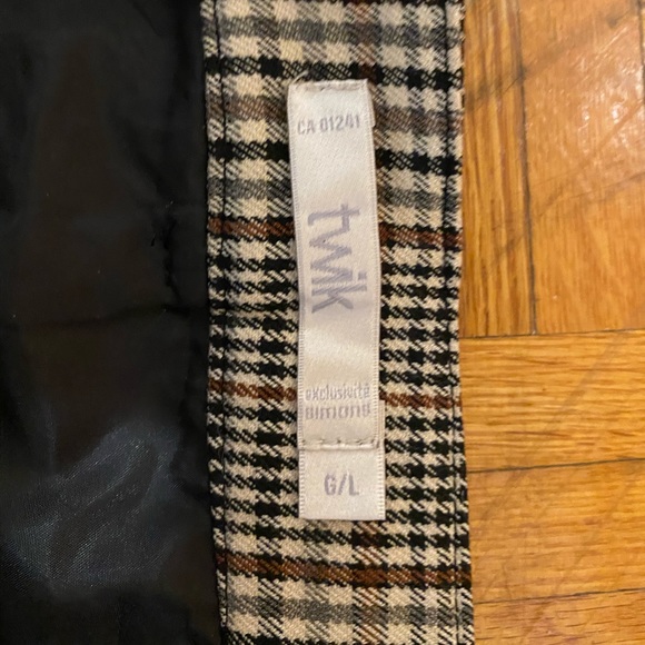 Plaid Brown Mini skirt - Picture 2 of 3